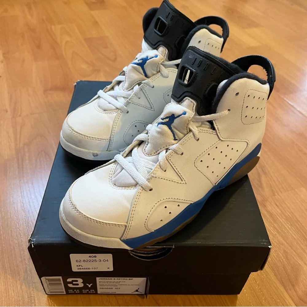 Jordan 6 Retro Bp Youth Sneakers